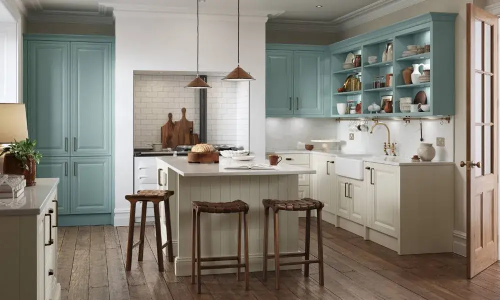 Traditional Kitchens Plymouth - Jacobsen - The Plymouth Kitchen Company