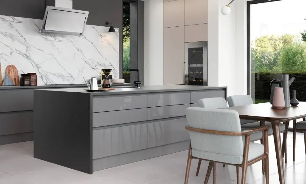 Handleless Kitchens Plymouth - Zola Gloss - The Plymouth Kitchen Company